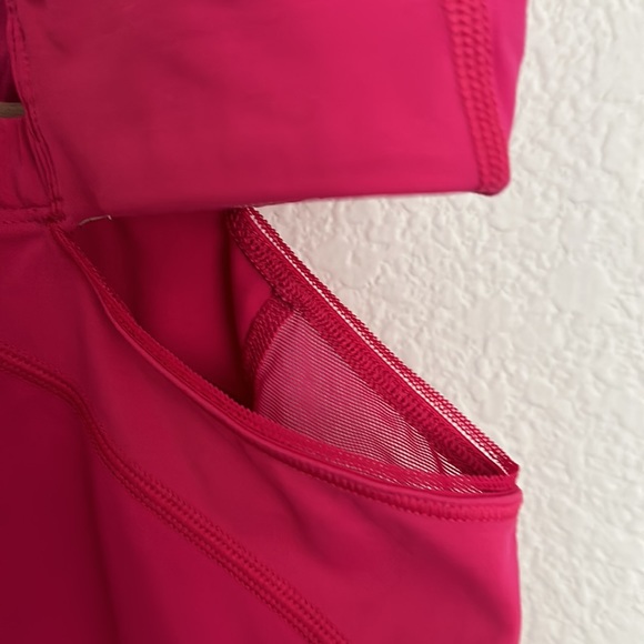 Lululemon hot pink tank 4 - Picture 3 of 7